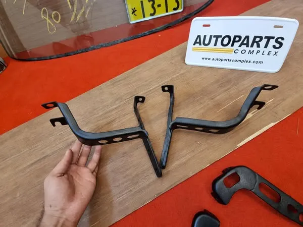 Corolla 1975-79 JDM chrome bumper brackets set2