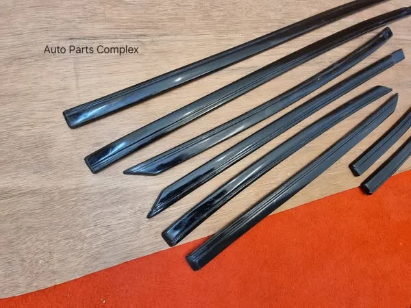 Corolla 1982 1983 Ke70 Te72 wagon body mouldings set 3