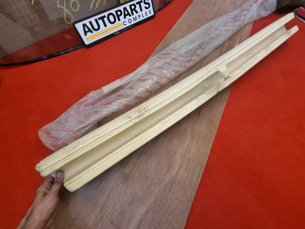 Corolla ke70 te72 1980-83 sedan Rear rubber bumper urethane absorber Foam5