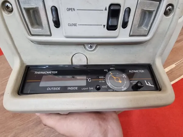 HJ60 FJ60 BJ60 Bj61 Landcruiser JDM Roof Console Inclinometer2