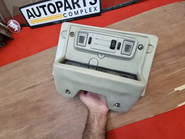HJ60 FJ60 BJ60 Bj61 Landcruiser JDM Roof Console Inclinometer3