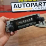 Hilux Rn30 Rn36 Rn46 Ln46 AM radio with speaker1