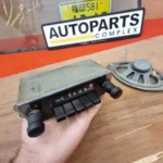 Hilux Rn30 Rn36 Rn46 Ln46 AM radio with speaker2
