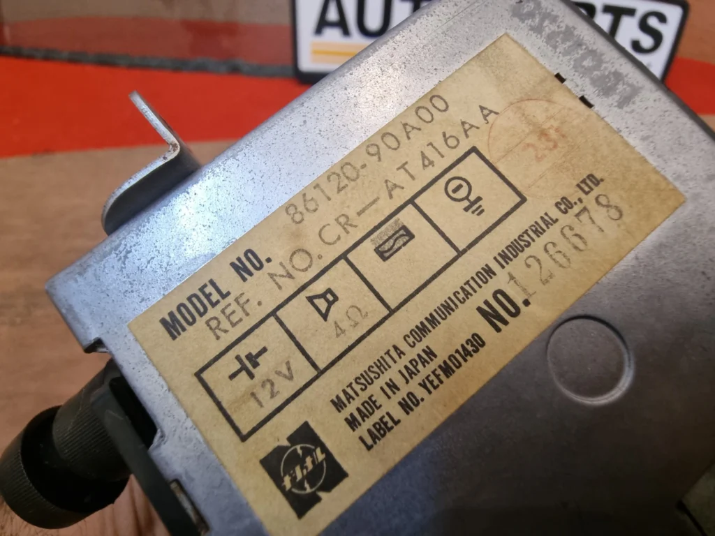 Hilux Rn30 Rn36 Rn46 Ln46 AM radio with speaker8