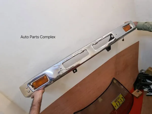 Hilux pickup 1979 1980 1981 4WD chrome front bumper 1