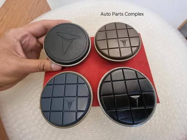 Hilux pickup 1979-83 SR5 steering wheel center pads 5