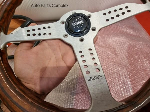 Vintage momo Grand Prix 350mm dated 01-952