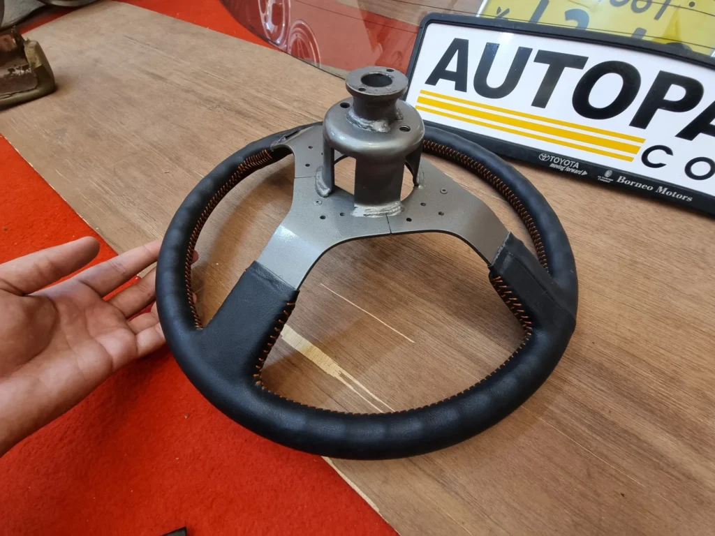 Ae86 steering wheel handle leather stitched refurbished 7
