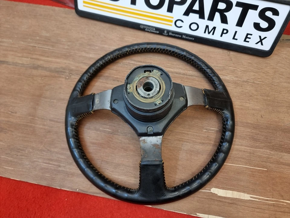 Ae86 twin cam 16 orange stitching edition steering wheel 6