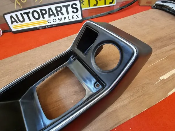 Corolla 1971 - 1974 Ke20 Te21 Te27 Ke25 center console 2