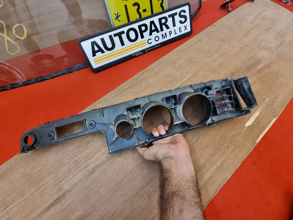 Corolla 1975 1976 1977 1978 1979 LHD dash cluster panel surround 5