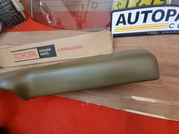 Corolla 1975-79 te31 ke30 te38 ke35 LHD Dash pad3