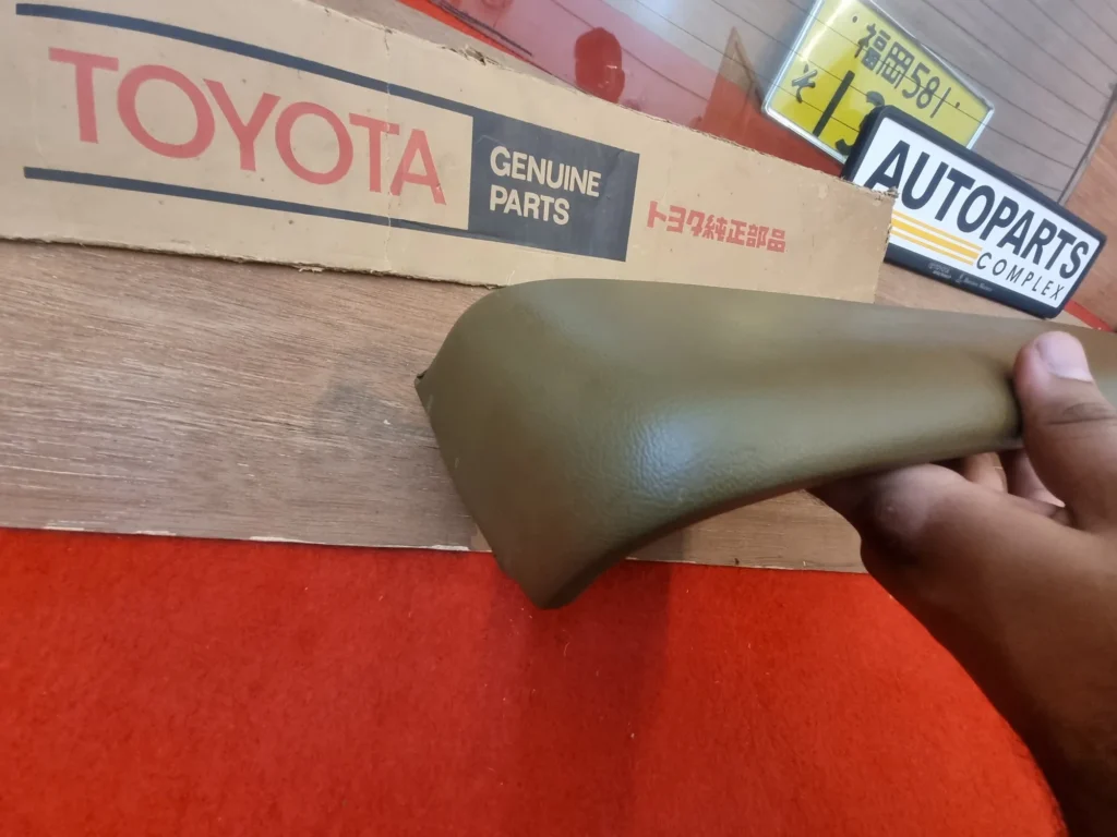 Corolla 1975-79 te31 ke30 te38 ke35 LHD Dash pad6