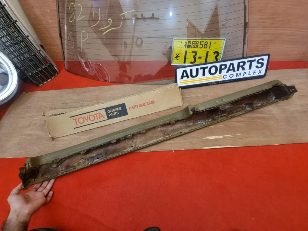 Corolla 1975-79 te31 ke30 te38 ke35 LHD Dash pad8