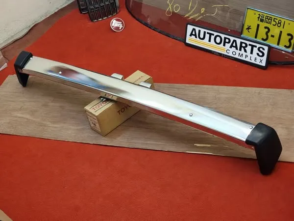 Corolla 1980 1981 sedan rear chorome bumper 1