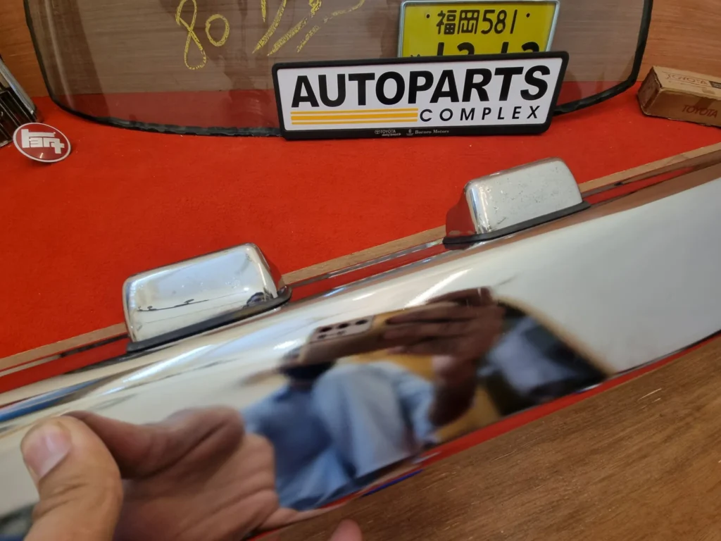 Corolla 1980 1981 sedan rear chorome bumper 8