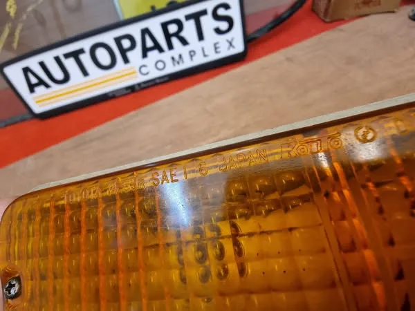 Corolla 1980-83 Rubber bumper indicators 2