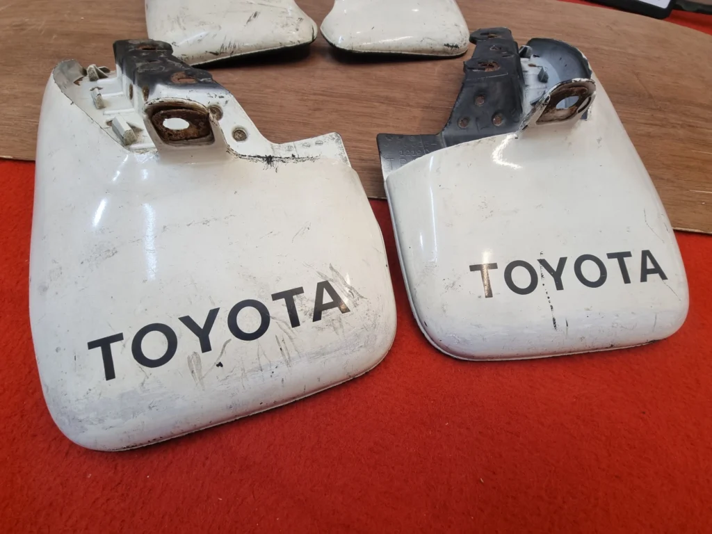 Corolla Ae92 ae90 Ee90 1988-91 OEM mud flaps 4