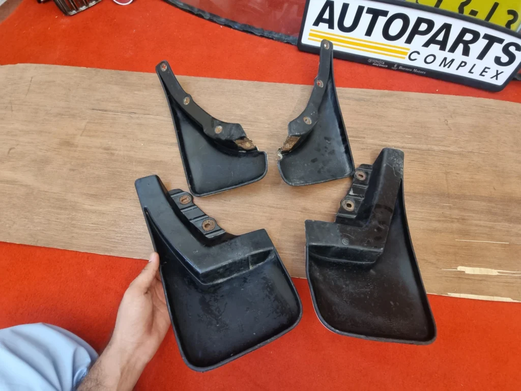 Corolla Ae92 ae90 Ee90 1988-91 OEM mud flaps 5