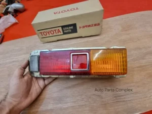 Corona RT40 RT41 RT43 tail lights (Right side)1