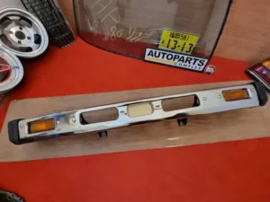 Hilux pickup 4WD 1981 1982 1983 front chrome bumper1