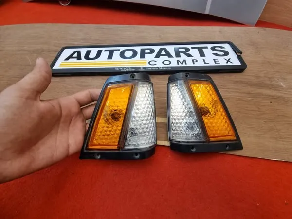 Mark II 1980 1981 1982 Gx61 mx63 rx60 corner parking lamps 1