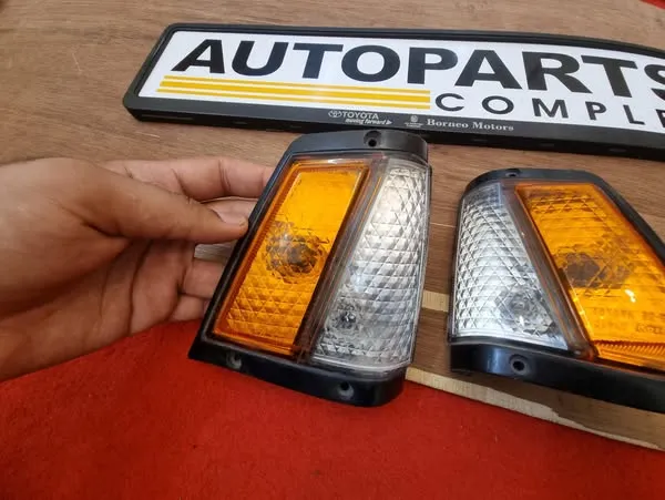 Mark II 1980 1981 1982 Gx61 mx63 rx60 corner parking lamps 2