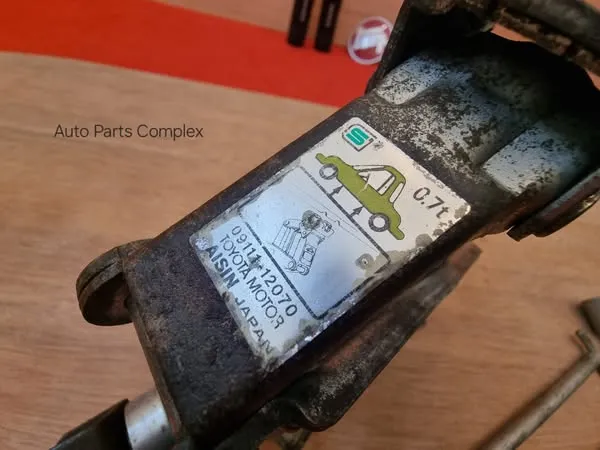OEM Toyota Spare Tyre Jack3