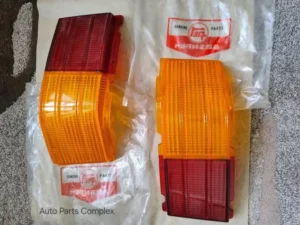 Toyota Carina Ta10 ta12 1970-77 tail light lenses pair (L+R) 1