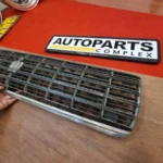 Toyota Crown 1987-1990 s130 radiator grille.2