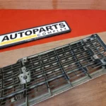 Toyota Crown 1987-1990 s130 radiator grille.8