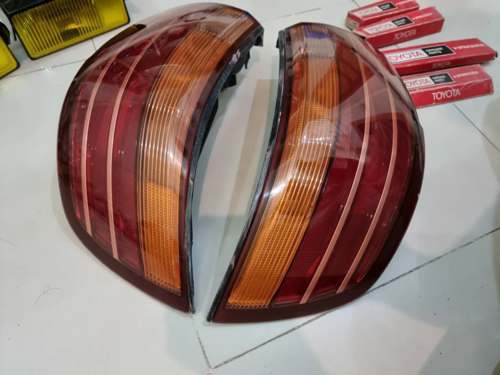 Toyota camry SV30 SV35 tail lights pair4