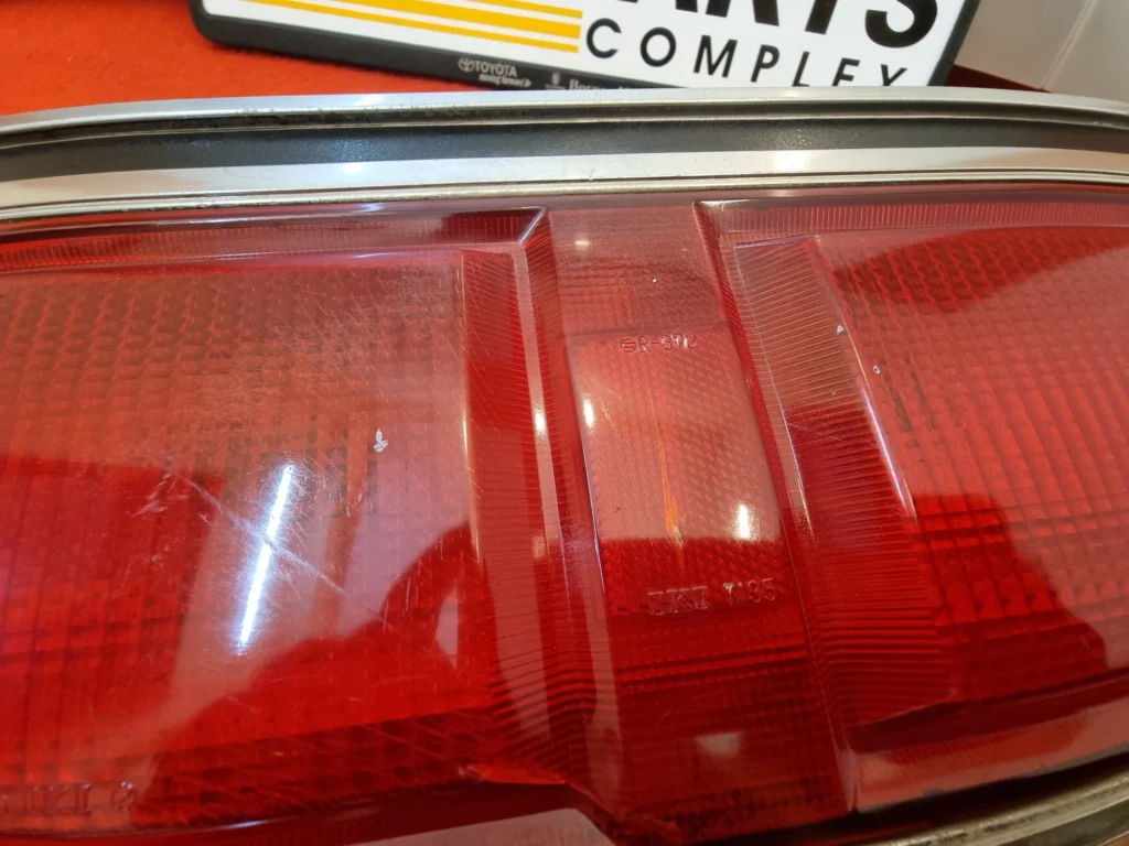 Toyota crown MS110 MS112 GS110 tail light left side 5