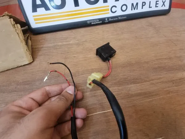 1980s 1990s Toyota OEM fog lamps switch with harness 4