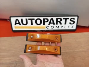Corolla ke70 Ae70 JDM OEM fender indicators 1