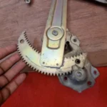 Hilux pickup 1979-1983 Rn36 Rn40 Ln46 window regulator pair 3