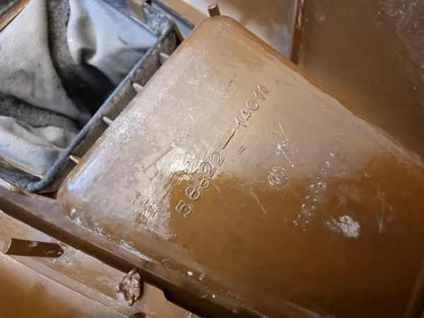 Ke55 ke35 ke36 ke30 Te51 corolla 1976 - 1979 center console5