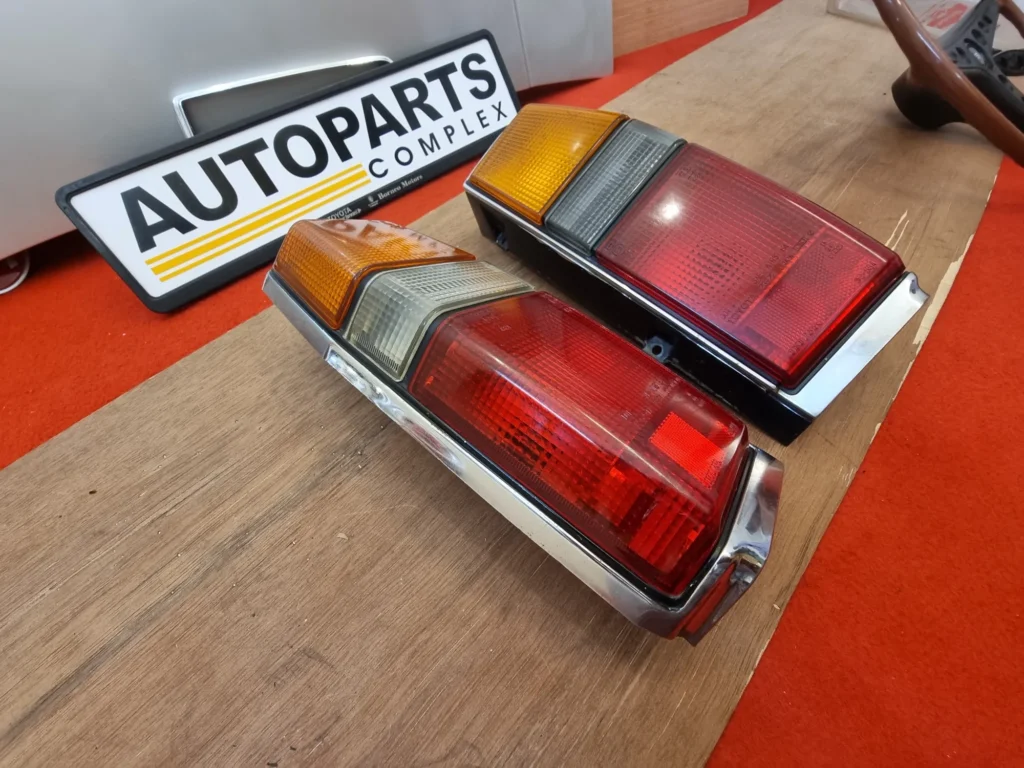 Mark II wagon GX70 Gx71 Rx72 tail lights 6