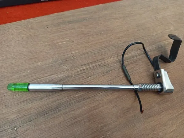 Old-school light-up tip (green) parking pole 3