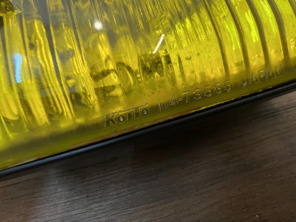 Toyota AE86 retractable Auto-Cover fog lamps (6)