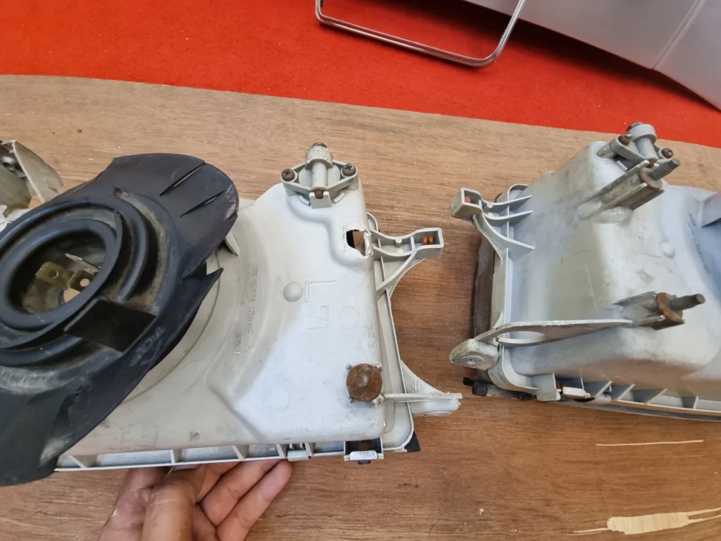 Toyota Crown 1989-91 s130 gs131 ms131 headlights9