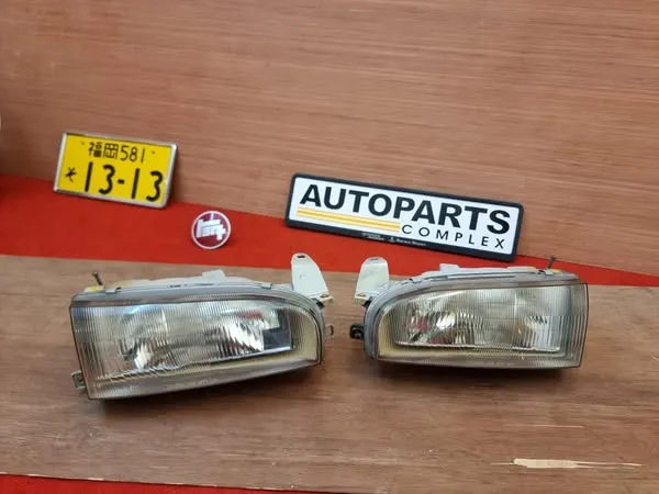 Toyota Sprinter 1991 - 1995 AE100 AE101 headlights pair 1
