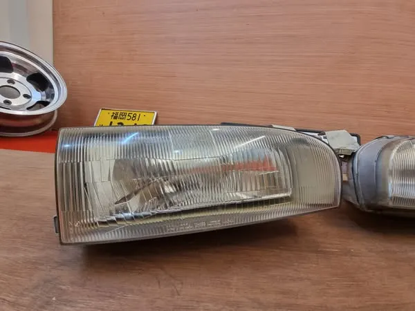 Toyota Sprinter 1991 - 1995 AE100 AE101 headlights pair 2