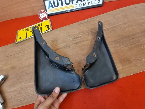 Ae92 corolla 1988 - 1991 front mud flaps 5