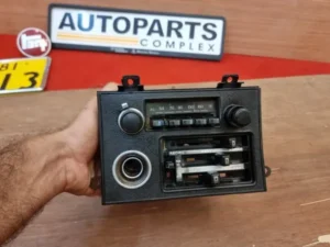 Corolla 1971 - 1974 radio1