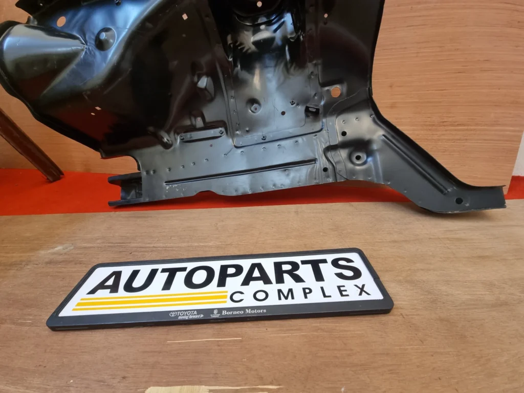 Corolla 1975-79 KE30 KE35 TE31 inner fender apron sub-Assy (Left side) 7