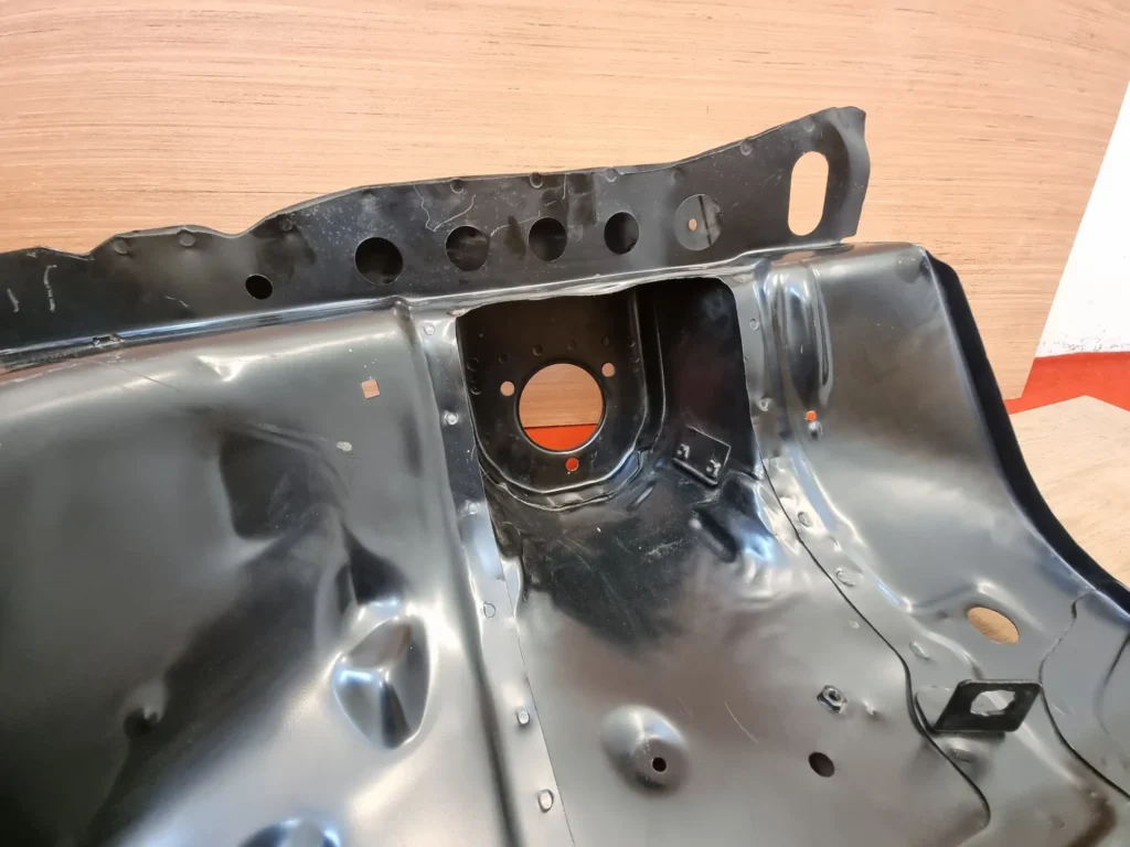 Corolla 1975-79 KE30 KE35 TE31 inner fender apron sub-Assy (Left side) 9