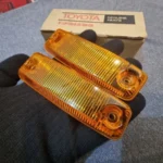 Corolla 1975-79 Ke30 ke35 ke36 fender indicator lenses NOS OEM 3