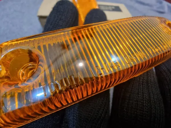 Corolla 1975-79 Ke30 ke35 ke36 fender indicator lenses NOS OEM 5