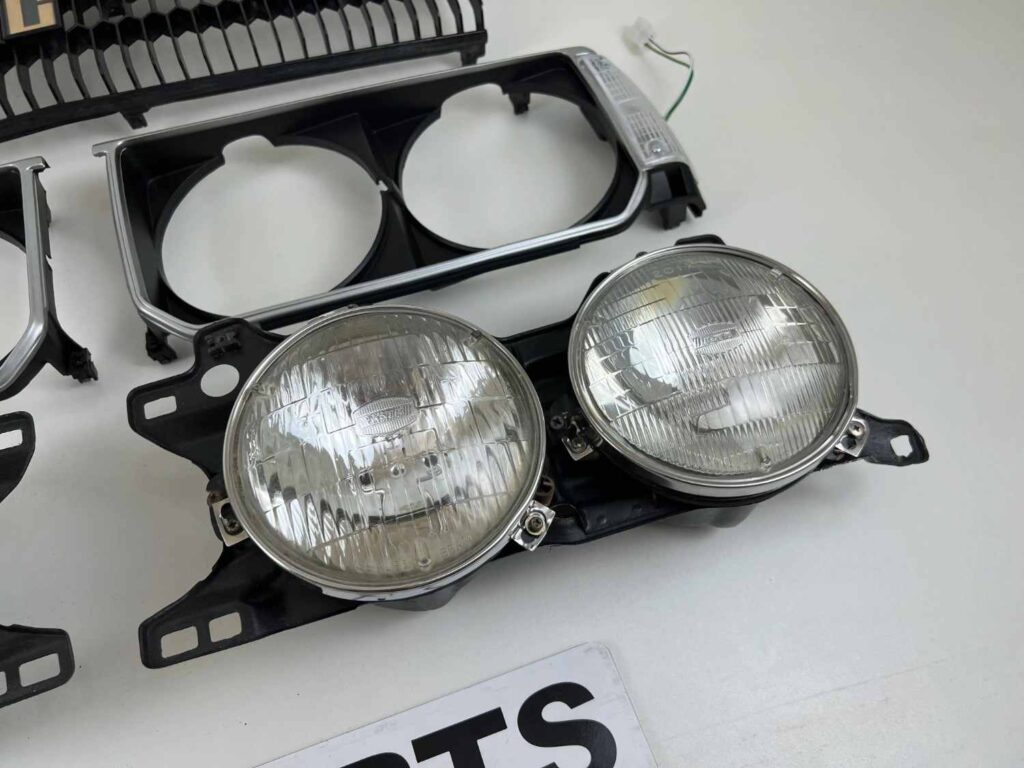 Corolla 1980 ke70 Te72 quadlights front end (10)